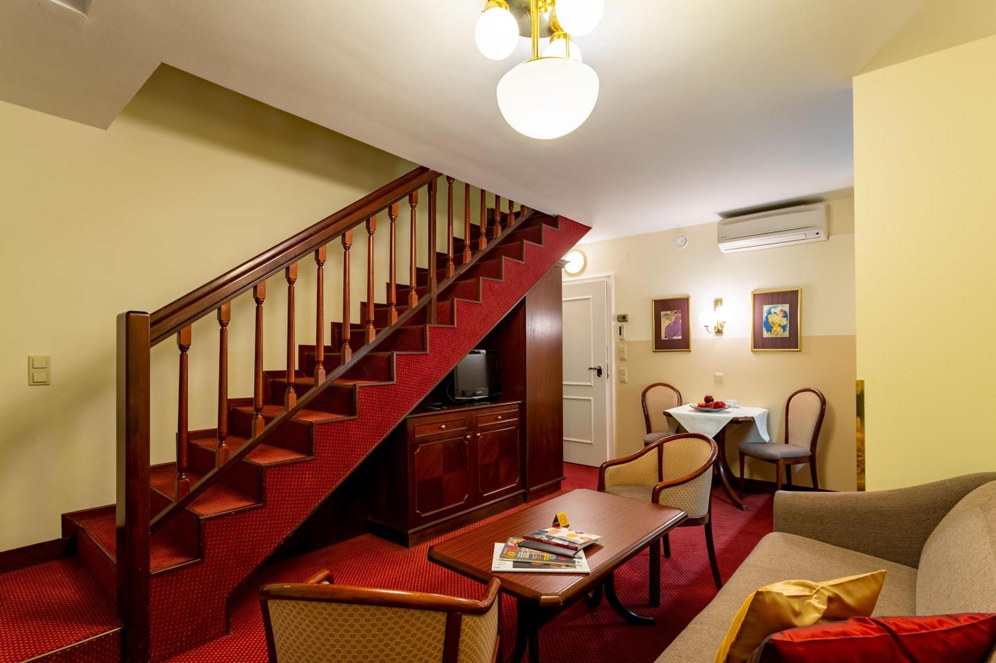 Classic Maisonette Suite